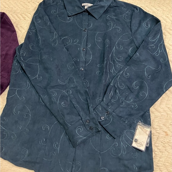 Croft and Barrow Size M Long Sleeve Button Front Blouse Blue - Purple Lot 2 New - Picture 4 of 13